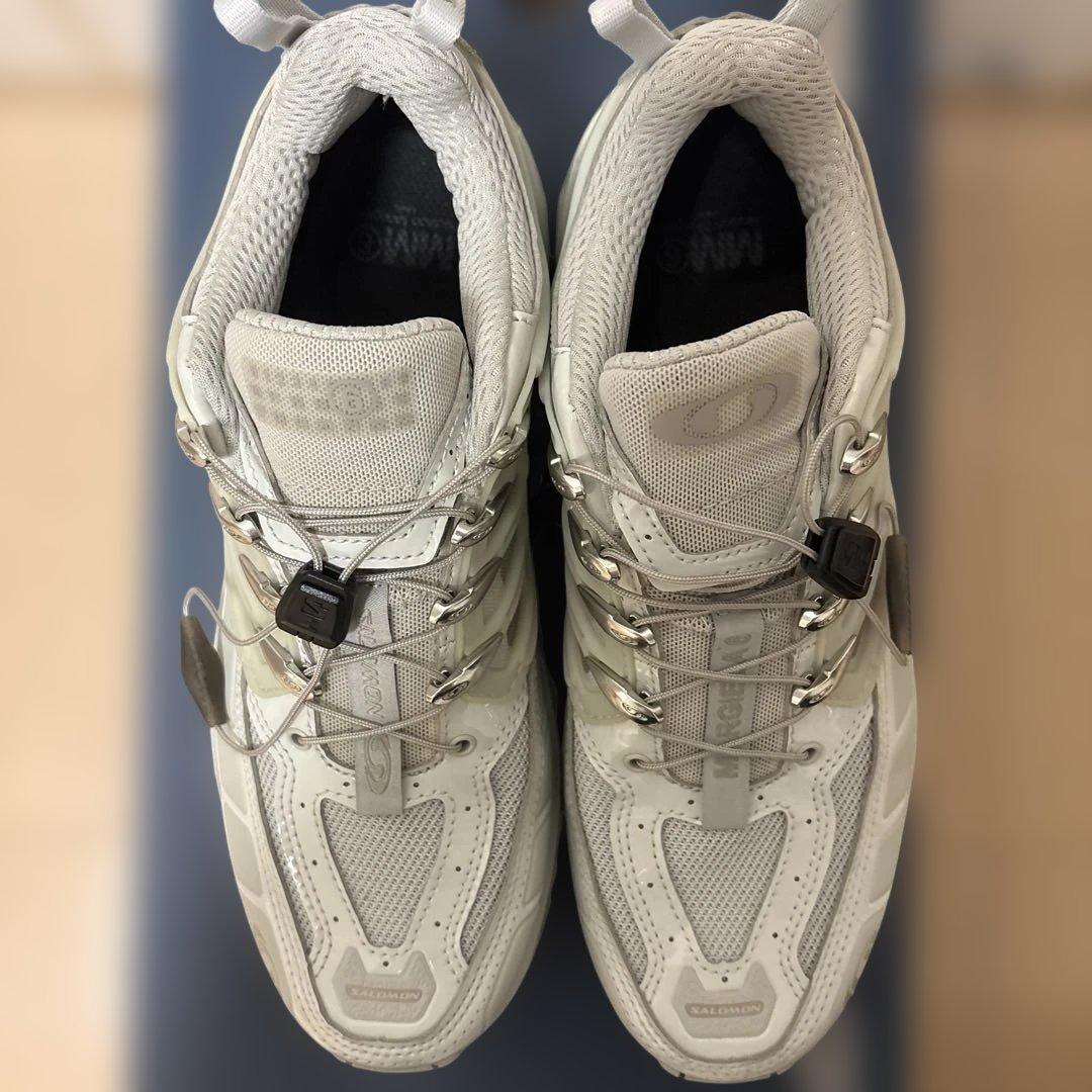 SALOMON×MM6ライトグレースニーカー
