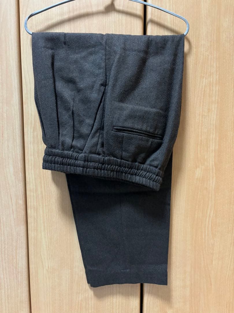 ブラウン ノーカラージャケットとパンツセット