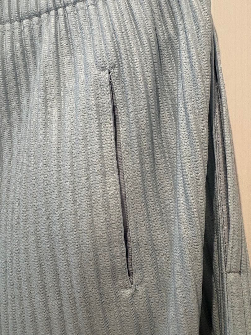 HOMME PLISSÉ プリーツパンツ HP11JF113 サイズ2