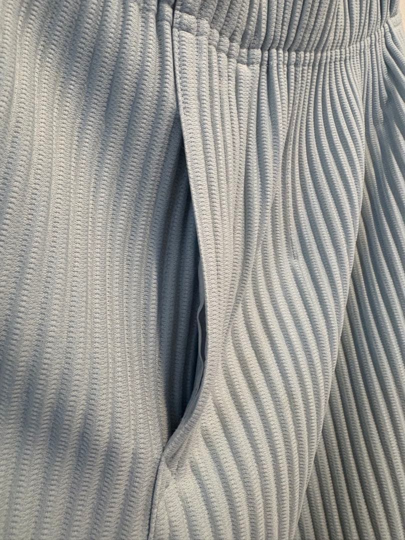 HOMME PLISSÉ プリーツパンツ HP11JF113 サイズ2