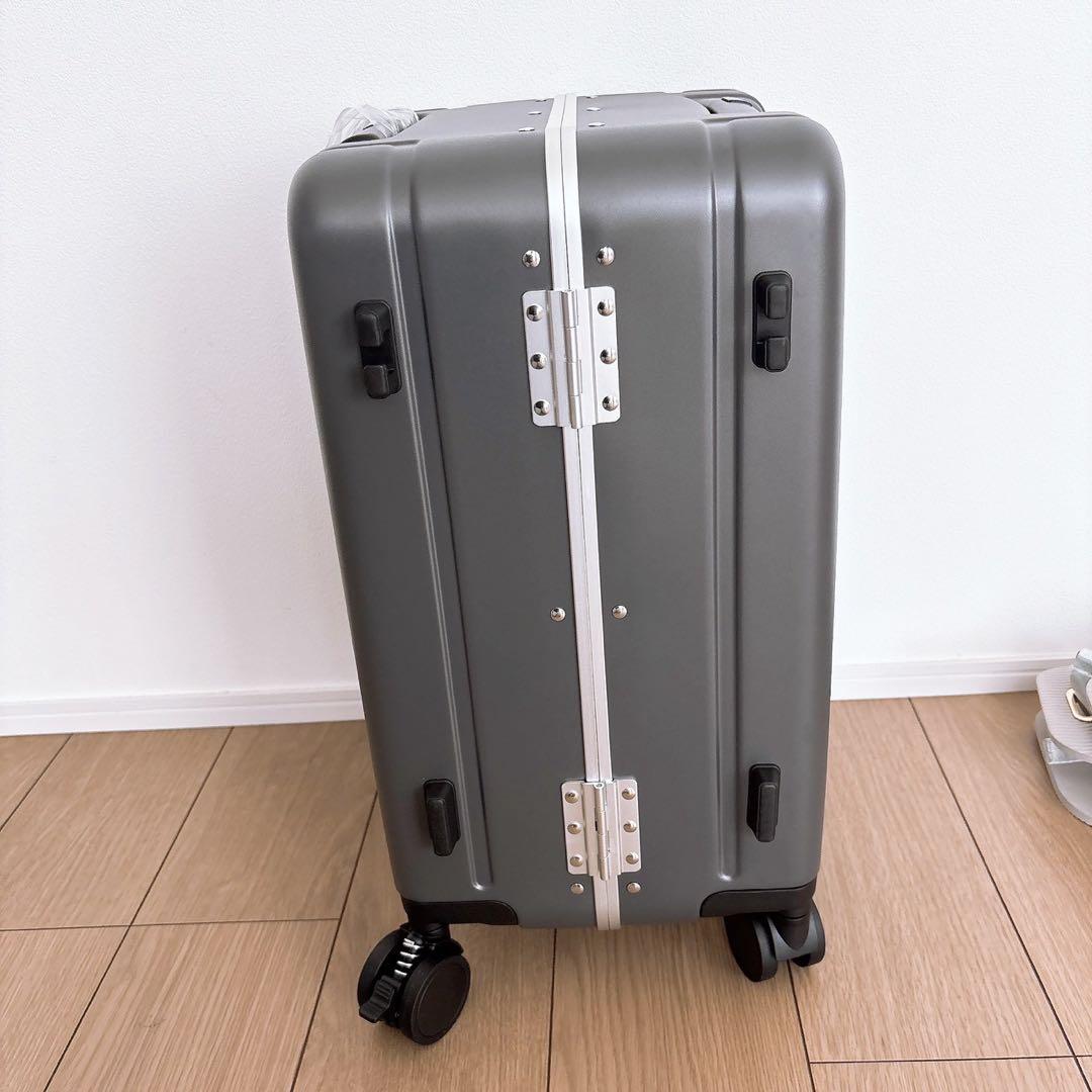 キャリーケース グレー Sサイズ 子供が乗れるスーツケース 子連れ旅行