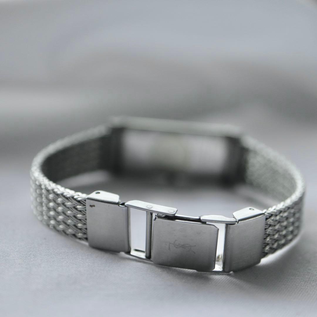 Yves Saint Laurent シルバー　ブラック文字盤 腕時計 1363