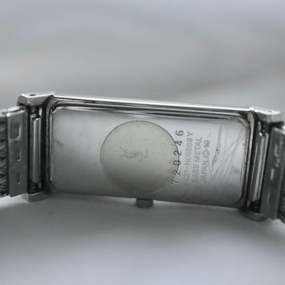 Yves Saint Laurent シルバー　ブラック文字盤 腕時計 1363