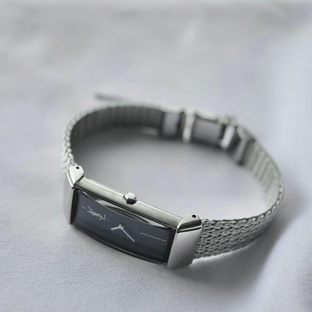 Yves Saint Laurent シルバー　ブラック文字盤 腕時計 1363