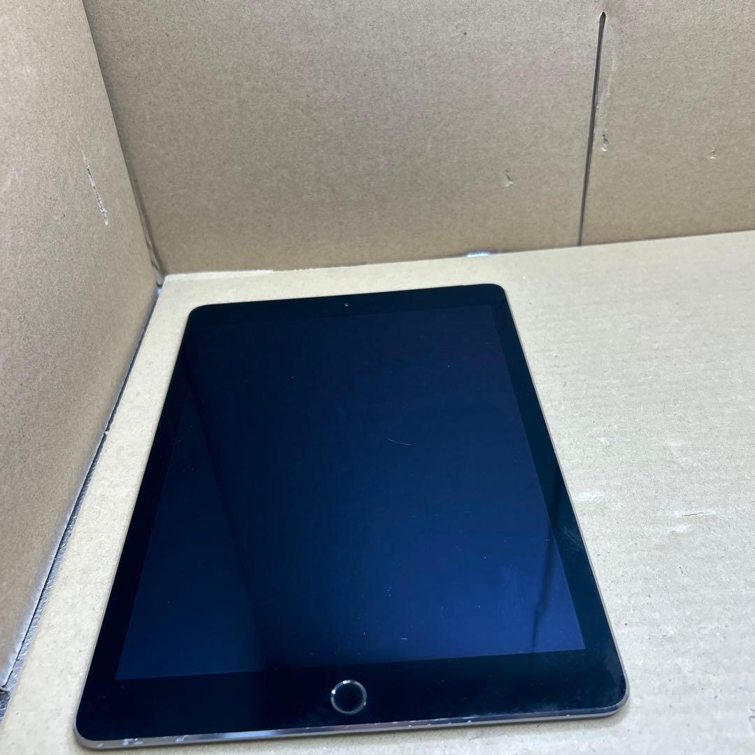 iPad Air 2 Wi-Fi + Cellular 32GB スペースグレイ