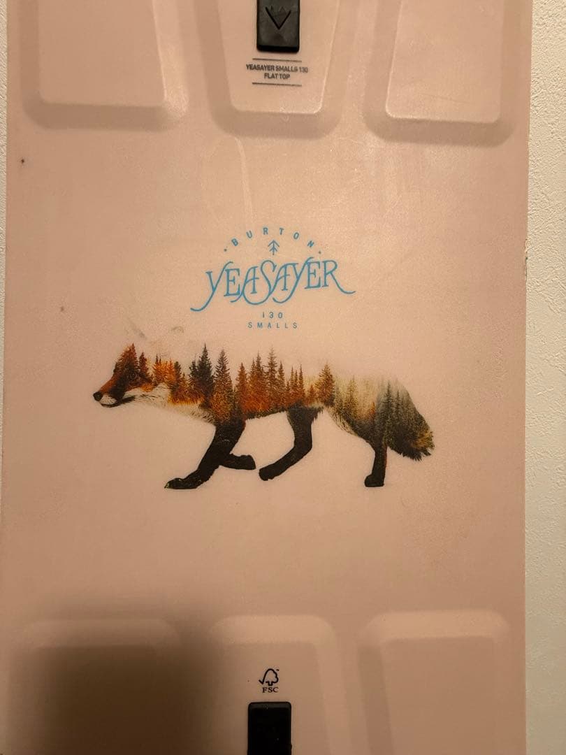 Burton Yeasayer 130 スノーボード 動物グラフィック