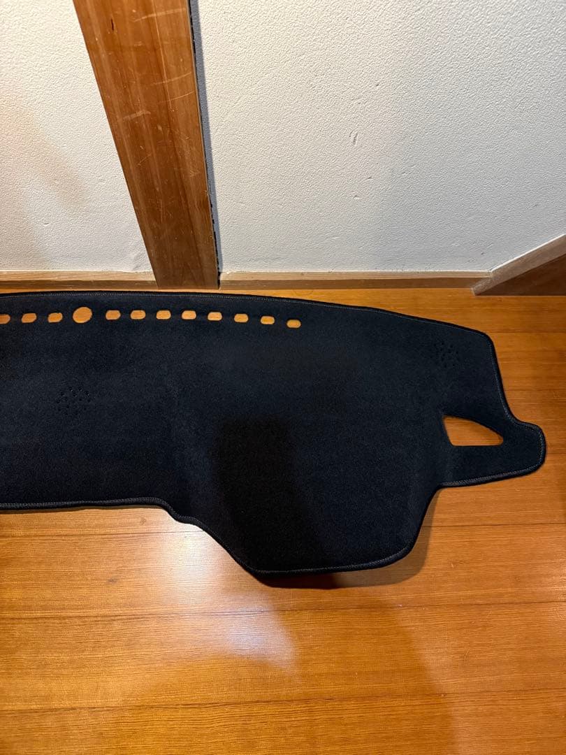 スバル アウトバック BS9用 ダッシュマット sunland製