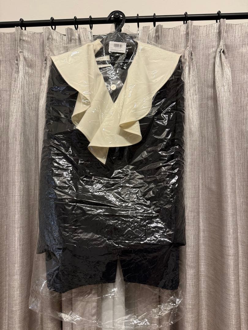 CARLA 2wayぺプラムジャケット　ネイビー