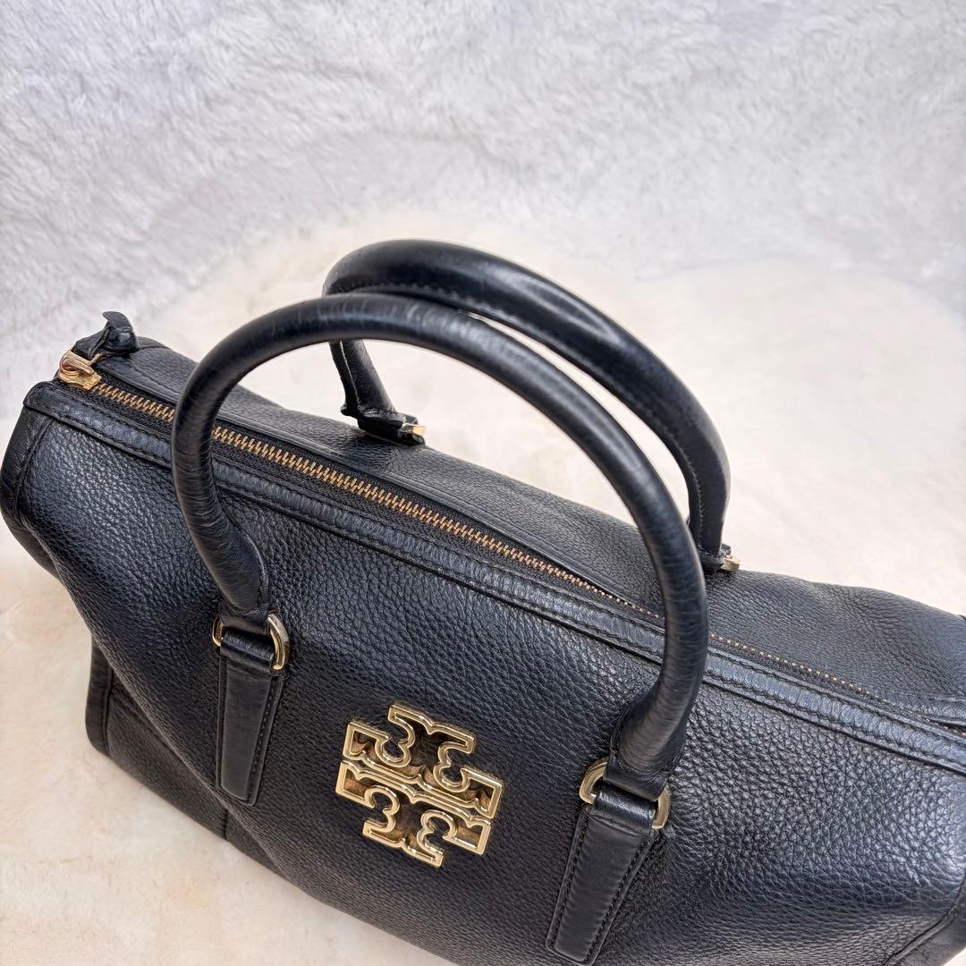 トリーバーチ　ショルダーバッグBRITTEN　レザー　ブラック　2way