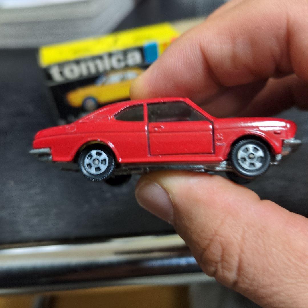 トミカ　 HONDA 1300 赤 　黒箱　日本製　初期ホイール