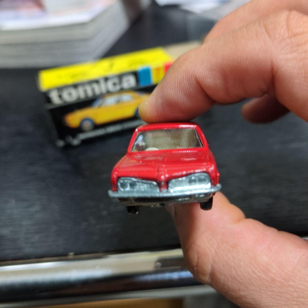 トミカ　 HONDA 1300 赤 　黒箱　日本製　初期ホイール