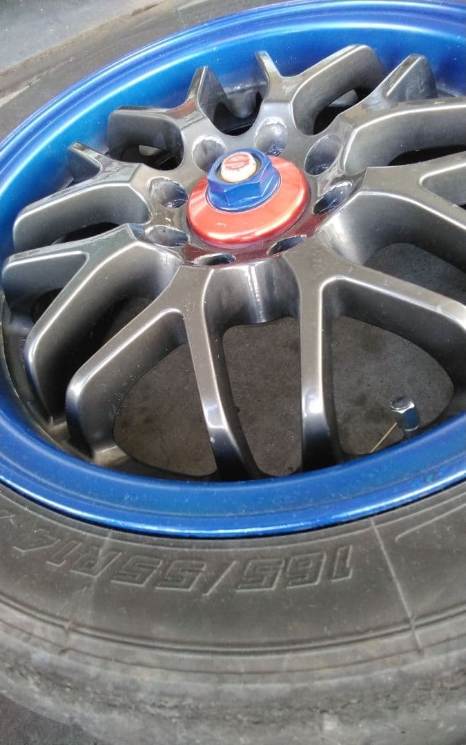 レーシングスパルコのメッシュホイール6JJ×14 100 4H特殊ナット付属