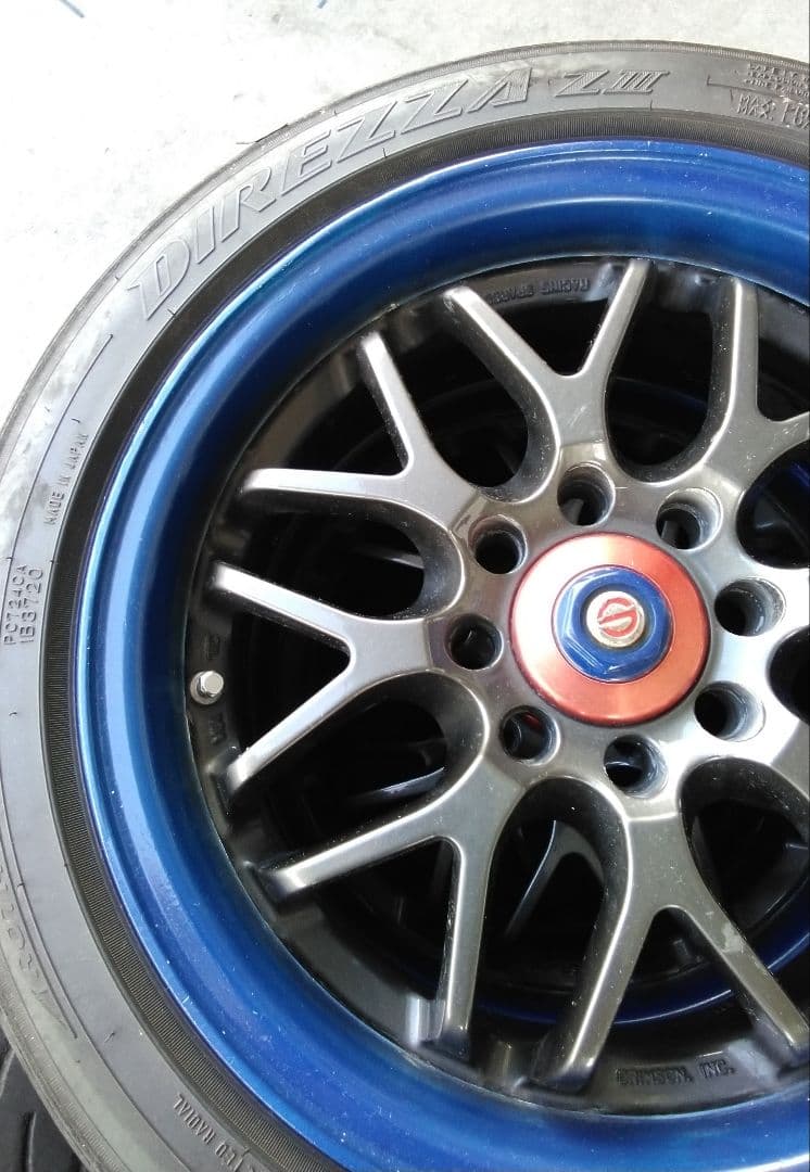 レーシングスパルコのメッシュホイール6JJ×14 100 4H特殊ナット付属