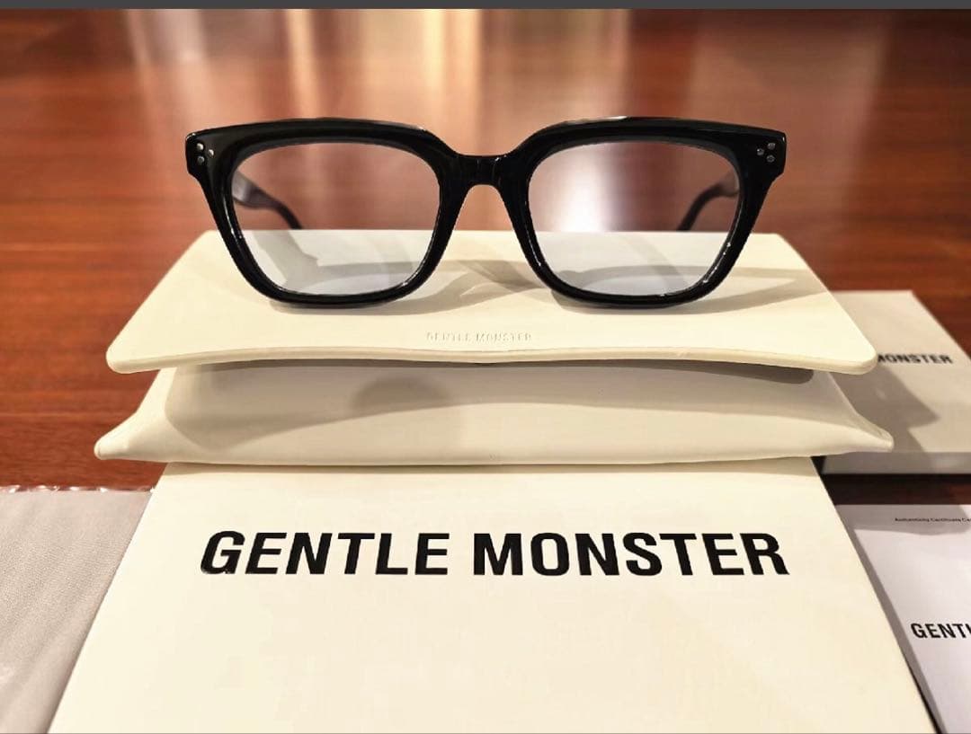 GENTLE MONSTER MUSEE ブラックサングラス