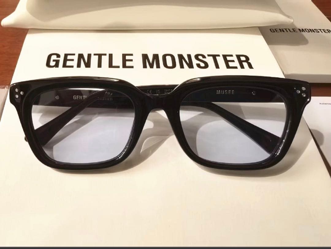 GENTLE MONSTER MUSEE ブラックサングラス