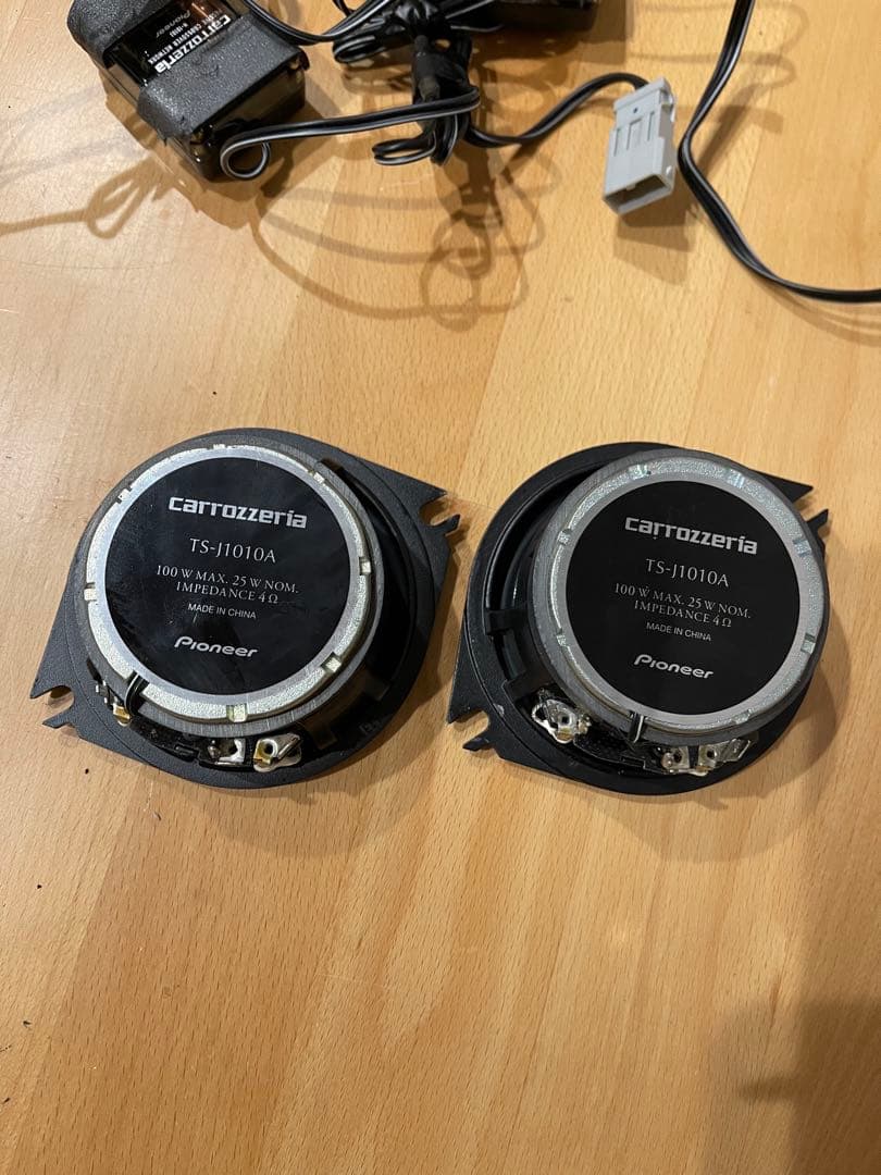 carrozzeriaカロッツェリアTS-J1010A 10cmスピーカー{z}
