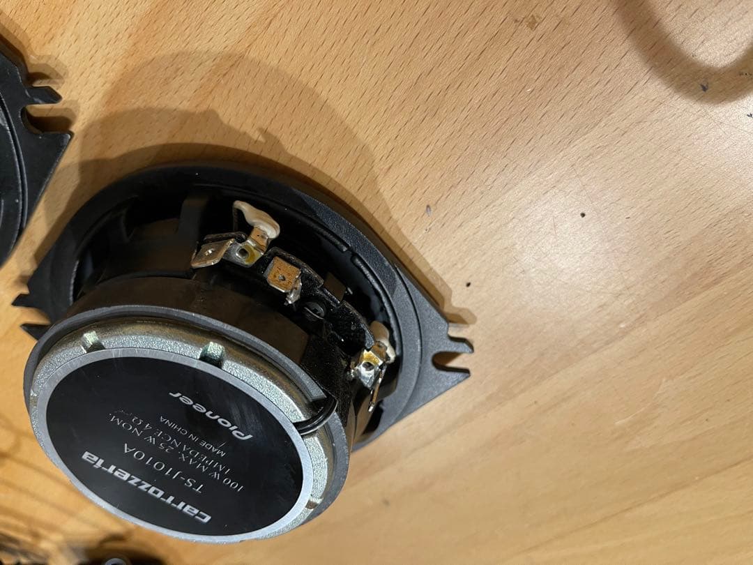 carrozzeriaカロッツェリアTS-J1010A 10cmスピーカー{z}