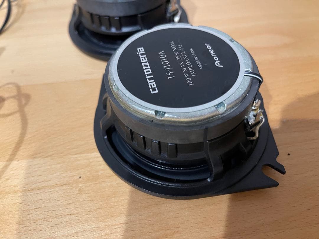 carrozzeriaカロッツェリアTS-J1010A 10cmスピーカー{z}