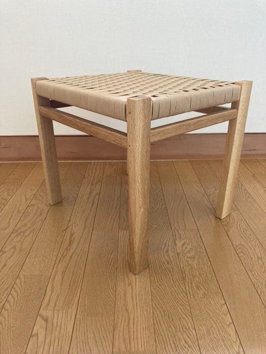 木製スツール「信濃大町の楢スツール」