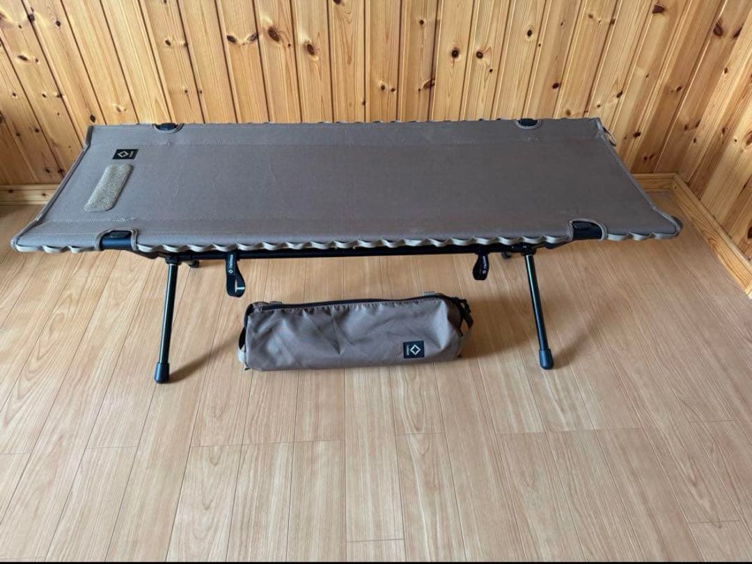 ヘリノックス　タクティカルベンチ　コヨーテ