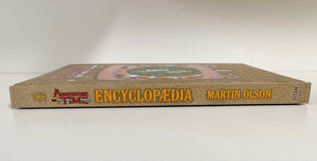 アドベンチャータイム　エンサイクロペディア　洋書　本　ファンブック　マーセリン