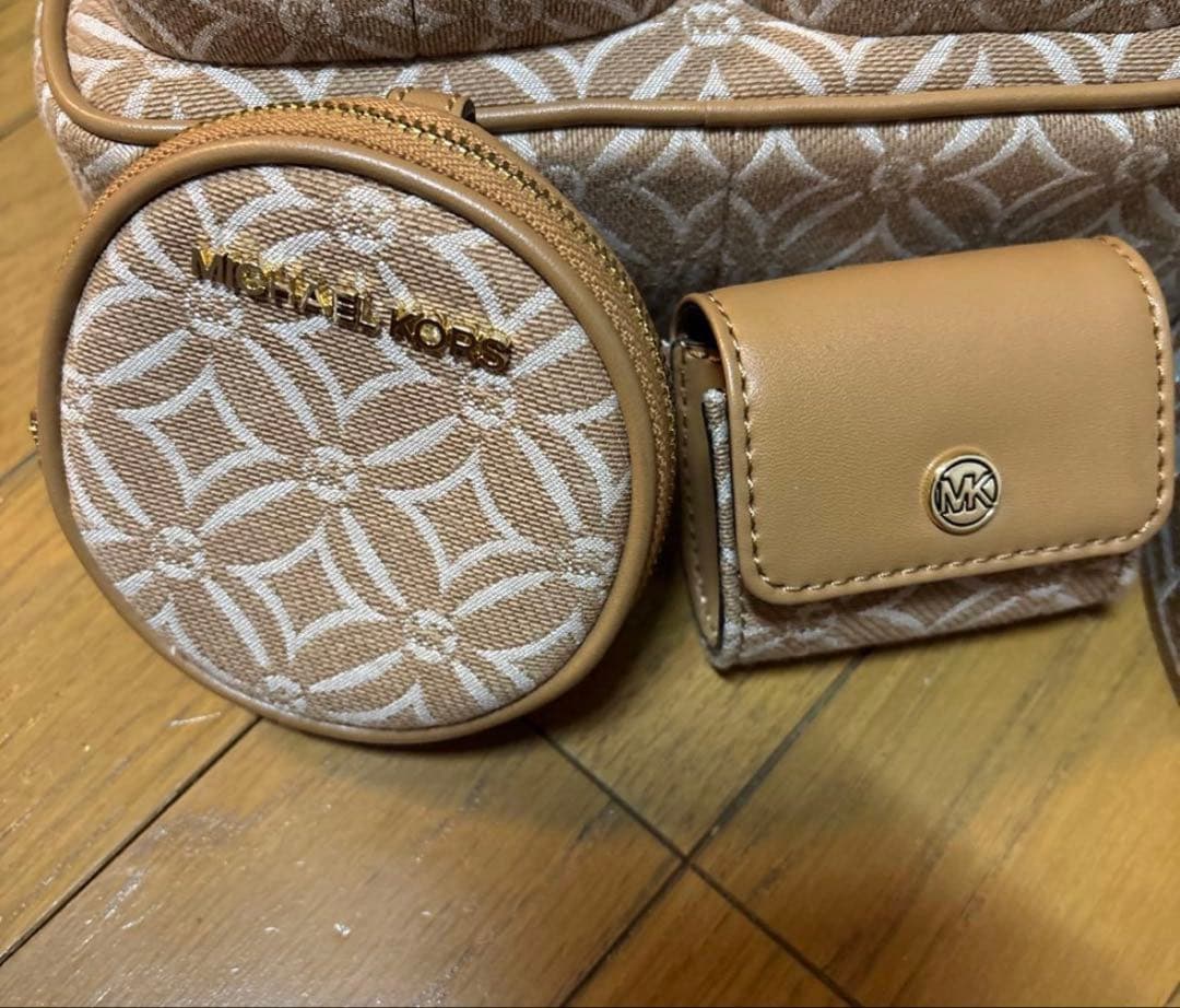 MICHAEL KORS ショルダーバッグ ベージュ