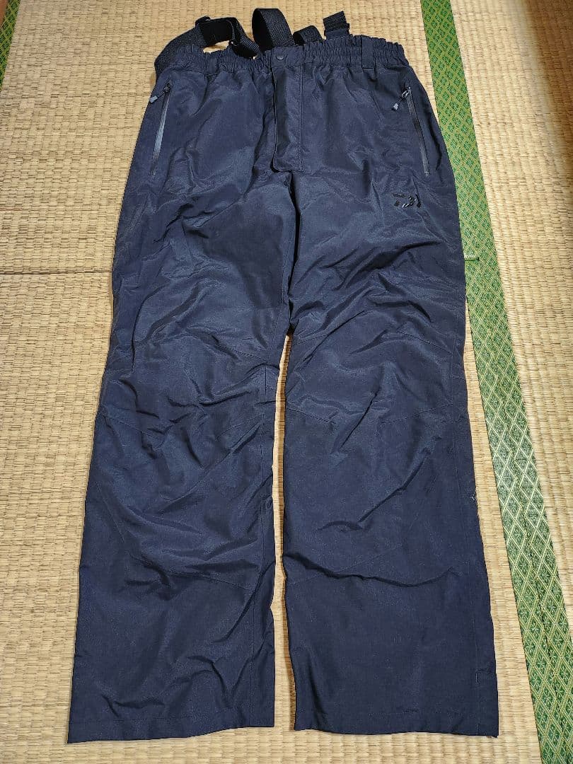 新品未使用　防寒 DAIWA GORE-TEX コンビアップウィンタースーツ