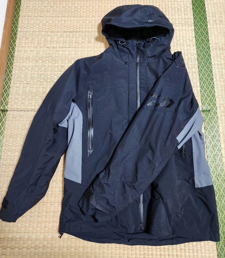 新品未使用　防寒 DAIWA GORE-TEX コンビアップウィンタースーツ