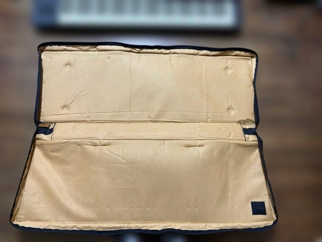 Yamaha DX7s シンセサイザー