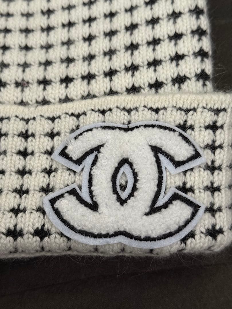 CHANEL チェック柄ニット帽　新品　未使用