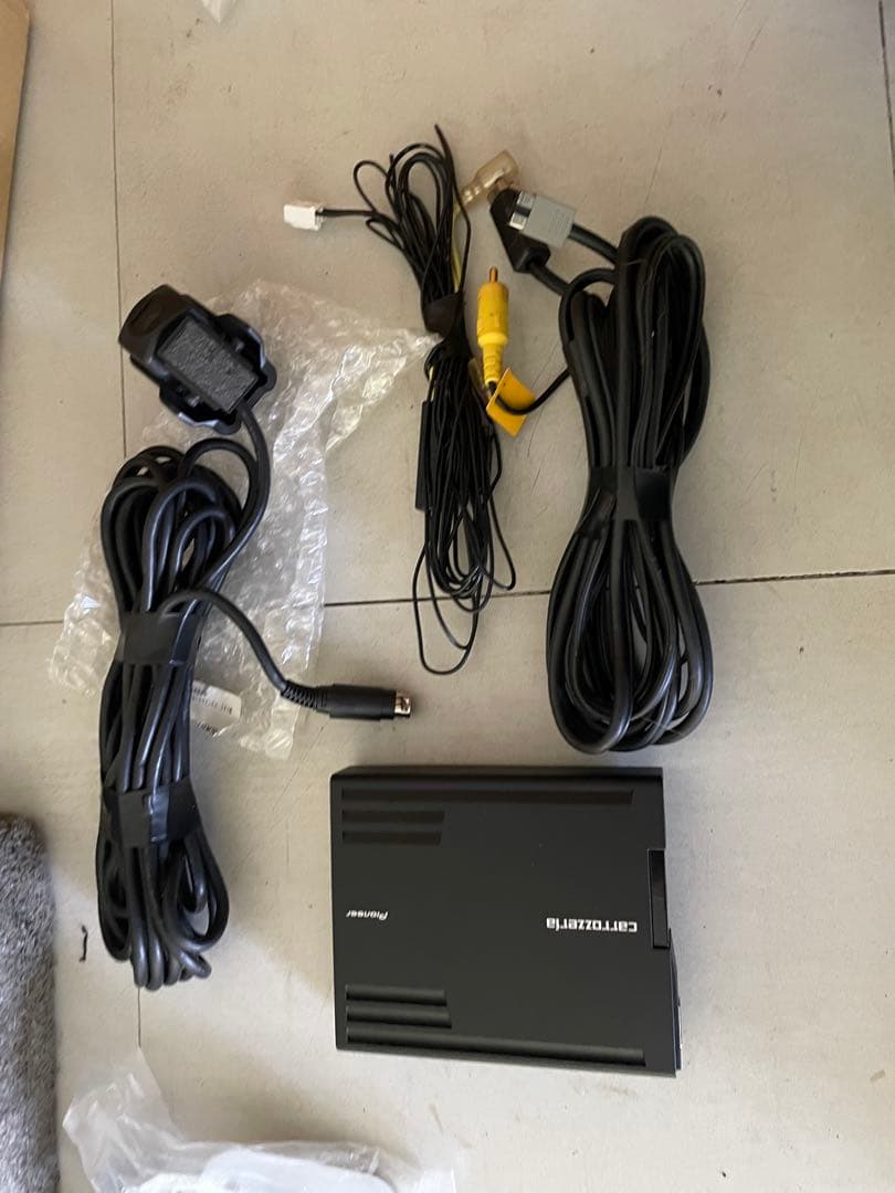 カロナビＺＨ0077 ドラレコ、リモコン付　おまけにＨ D年式不明