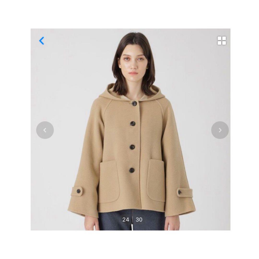 充希　ブルーレーベルクレストブリッジ　今季リバーシブルコート　ベージュ40