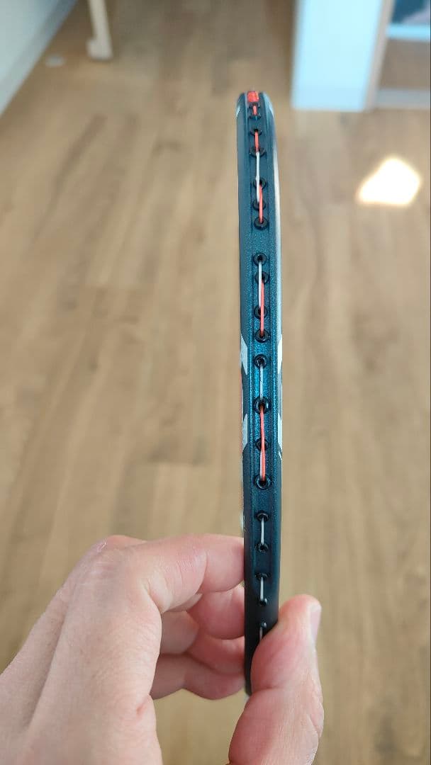 Victor 100X バドミントンラケット 専用ケース付き