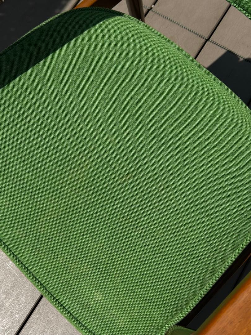 良品 カリモク60 Dチェア タープグリーン 椅子　肘掛け