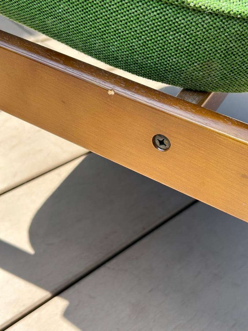 良品 カリモク60 Dチェア タープグリーン 椅子　肘掛け