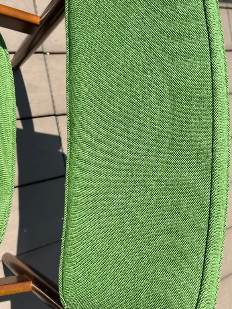 良品 カリモク60 Dチェア タープグリーン 椅子　肘掛け