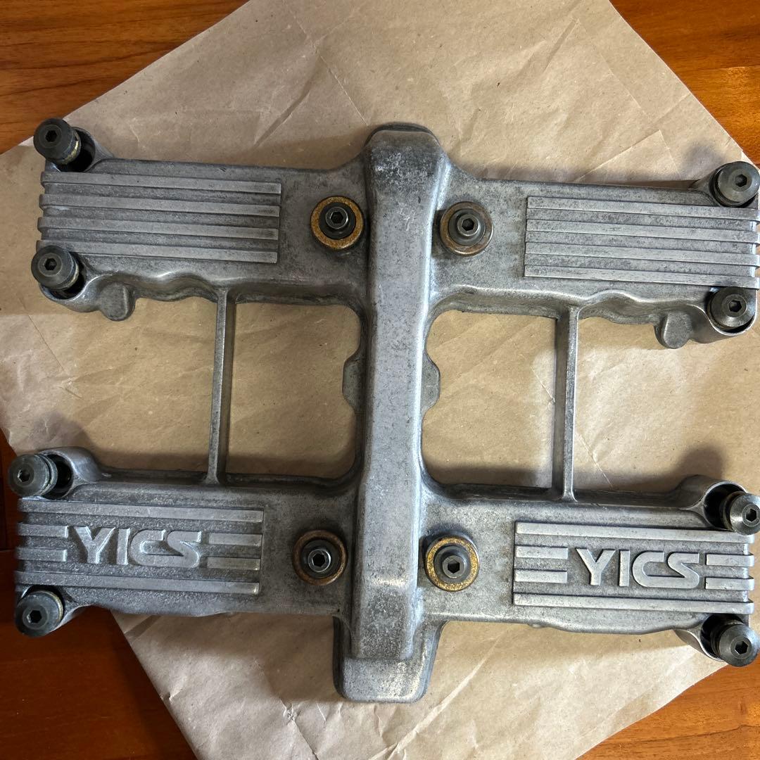 バイクパーツ　XJ400 純正　ヘッドカバー　XJ400D XJ400E