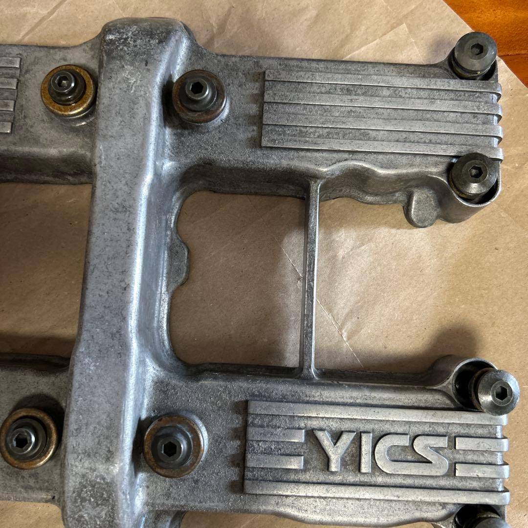 バイクパーツ　XJ400 純正　ヘッドカバー　XJ400D XJ400E