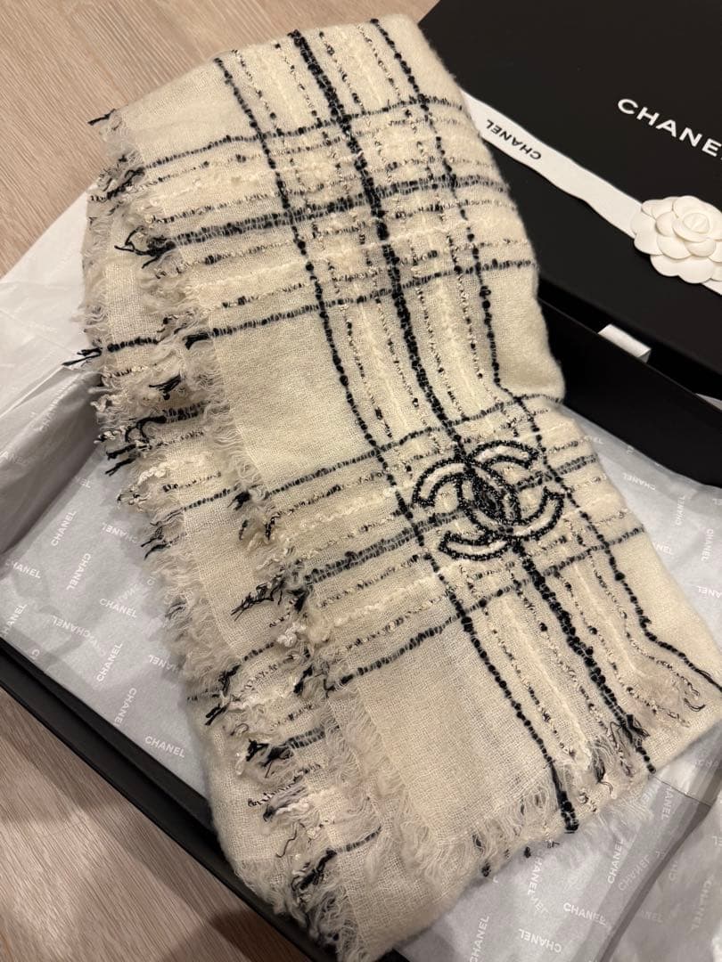 CHANEL 大判ストール　ツィードマフラー