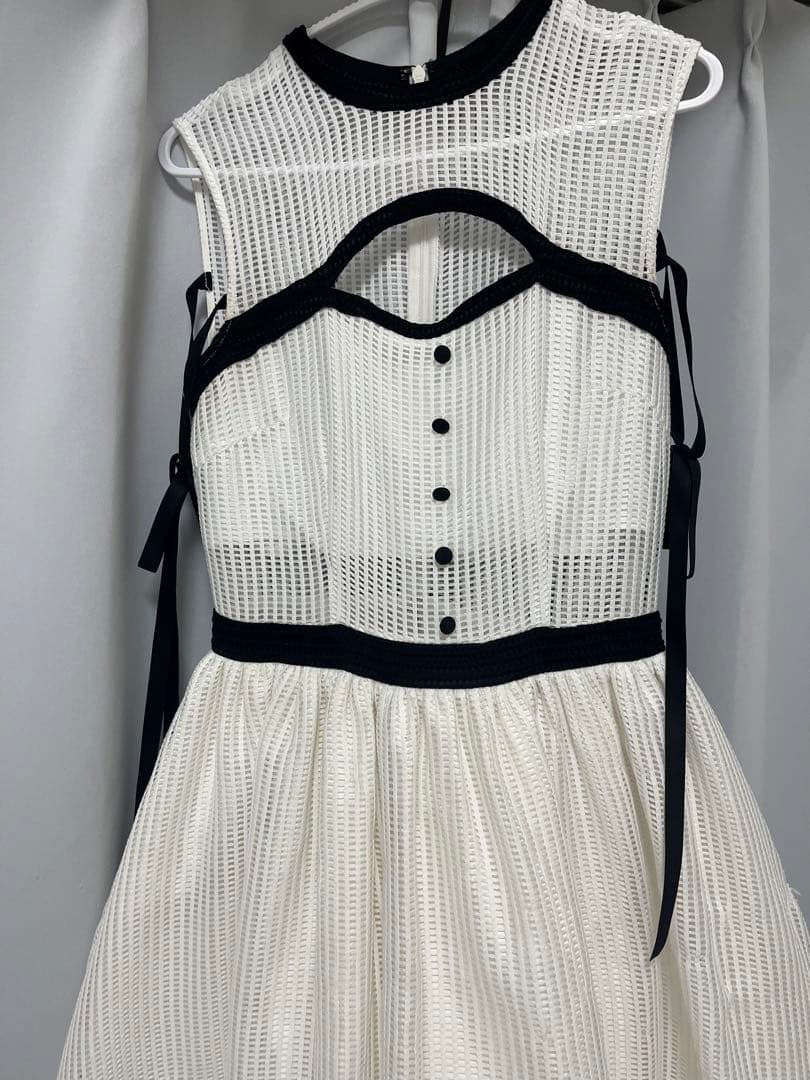 エムミーエメmmeeme Bicolor mesh long ワンピース