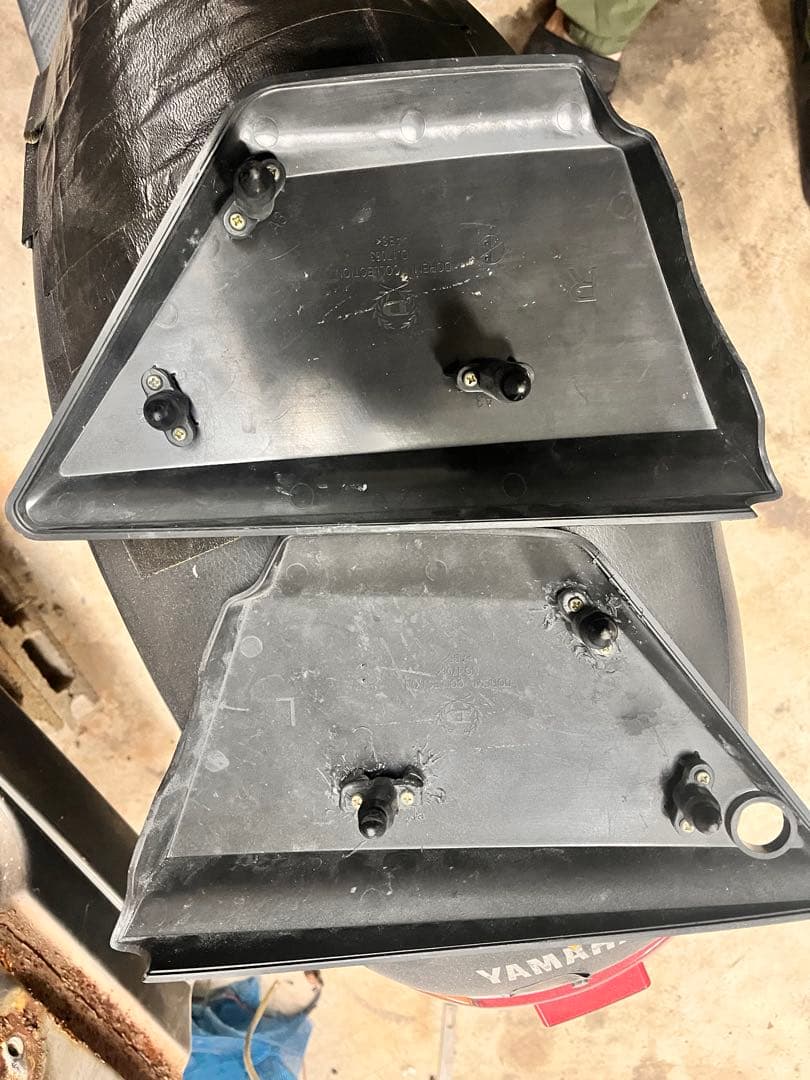 ゼファー400 fx仕様サイドカバー