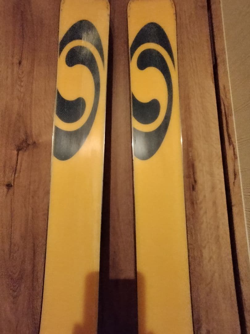 Salomon 1080 テンエイティ177