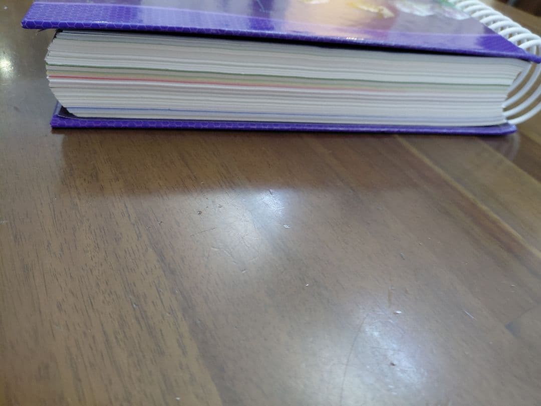 エッセンシャルオイル　デスクレファレンス