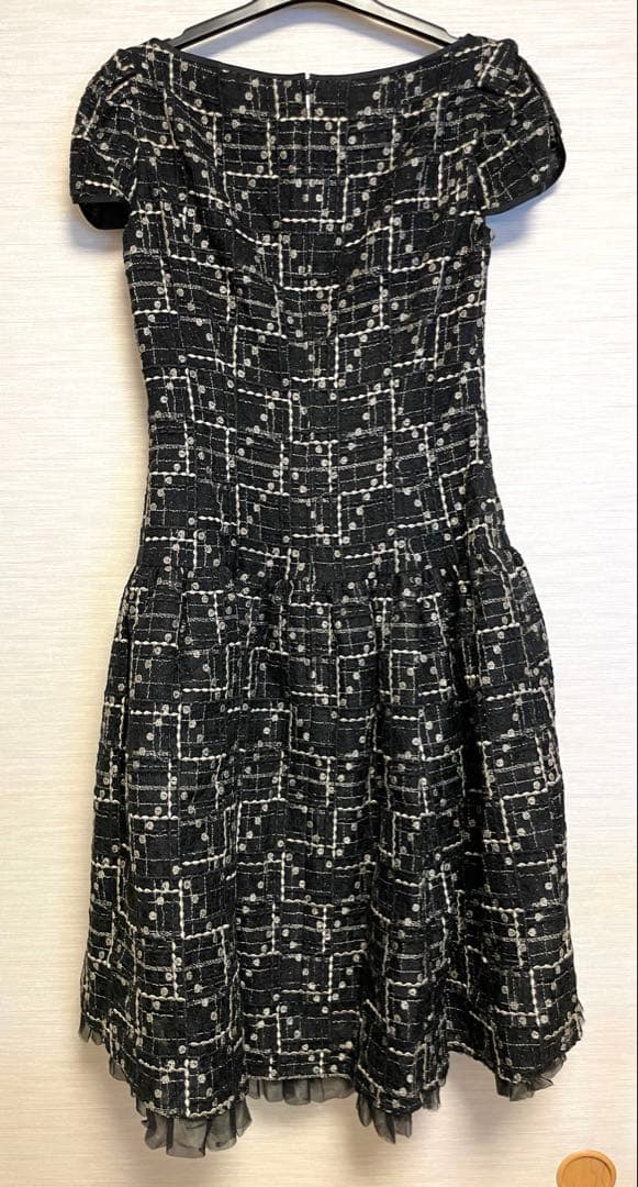 【美品】Rene★ワンピースドレス　ゴールド　黒　チュール　アシンメトリー