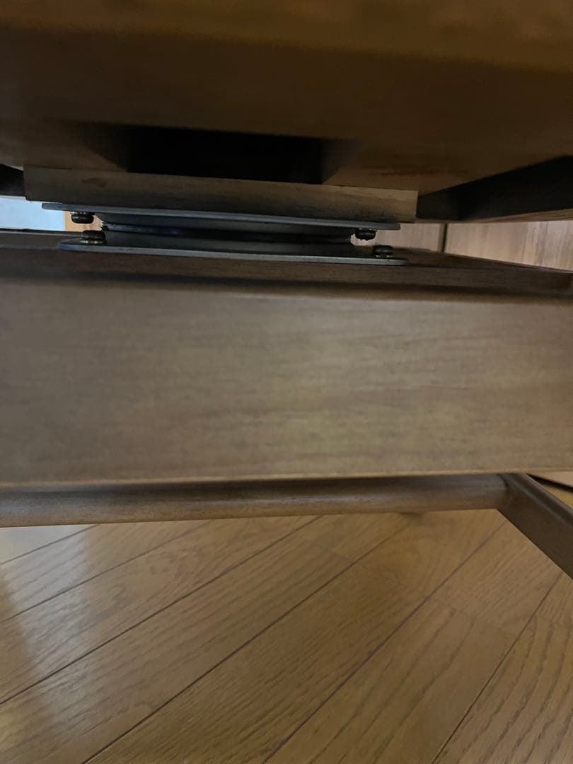 お値下げダイニングチェア回転式　カリモク