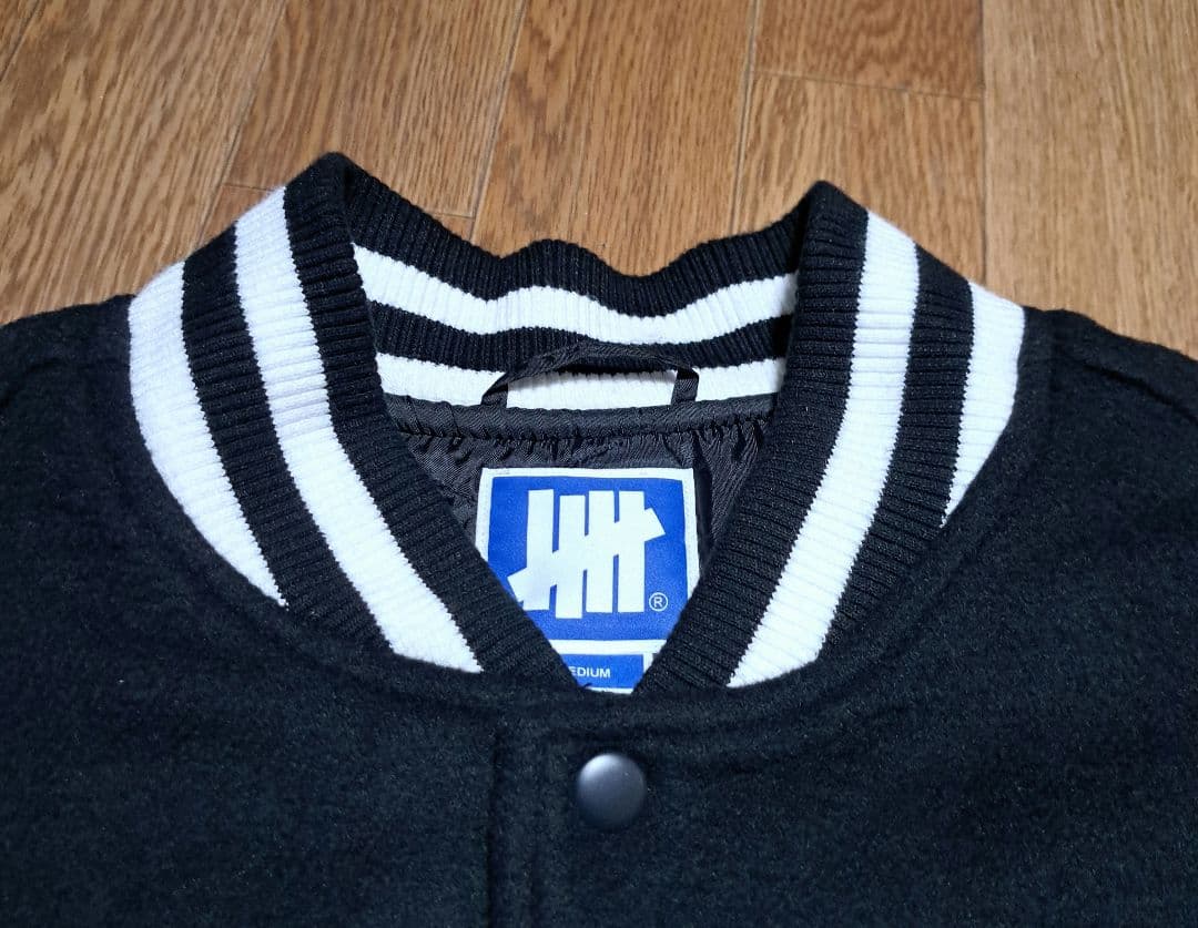 UNDEFEATED undefeated スタジャン アンディフィーテッド