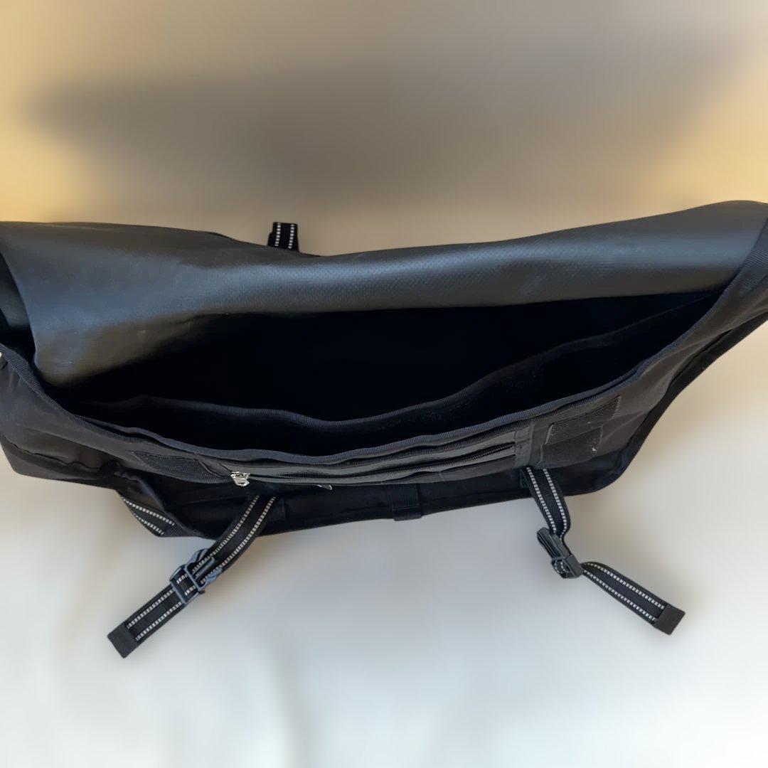 美品　Chrome メッセンジャーバッグ MINI METRO 斜め掛け　黒