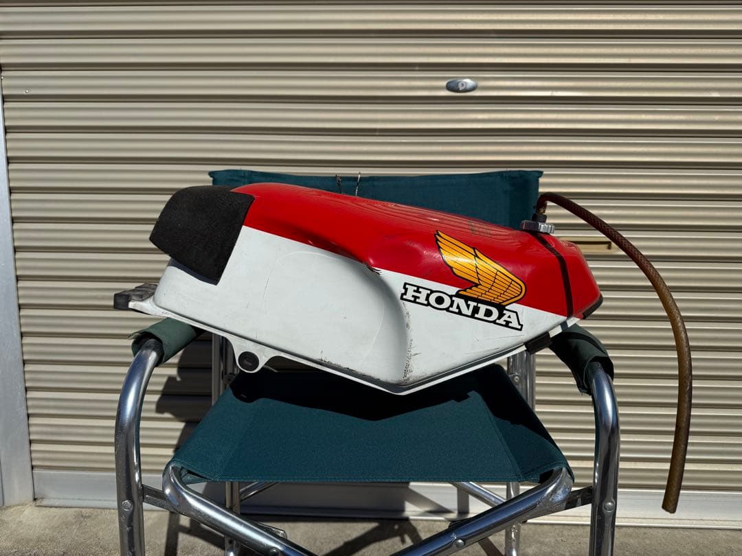 HONDA NSR250R 純正タンク