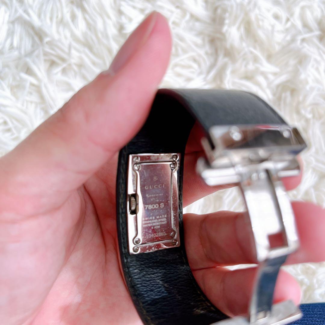 稼働品✨GUCCI グッチ レザーバングルウォッチ 腕時計　ブラック シルバー