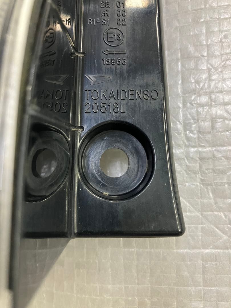 ♦︎ダイハツ★タントカスタムLA600S左純正テール★インナーブラックタイプ★